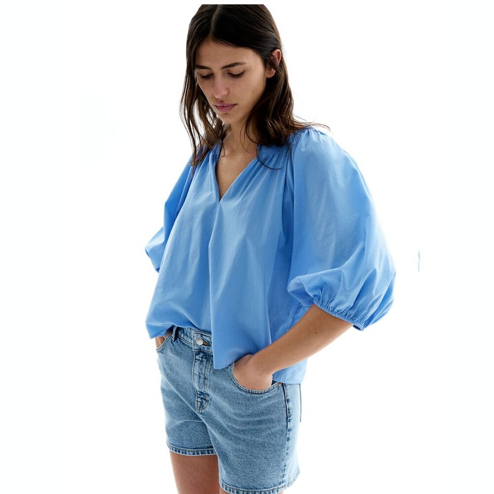 H&M Womens Smock-Neck Balloon Sleeve Blouse Light Blue NWT